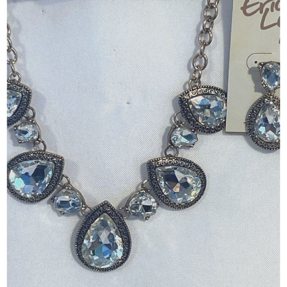 Erica Lyons Necklace and earrings set Crystal Teardrop goldtone - Picture 6 of 7